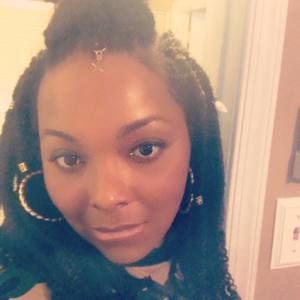 Meet your Posher, Dominique